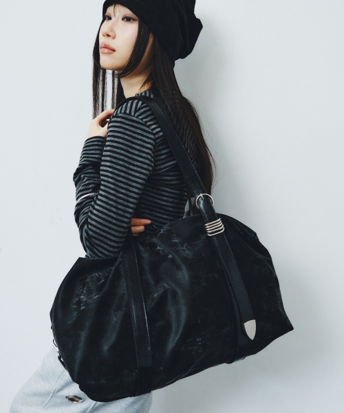 KAIA 카이아_ Black