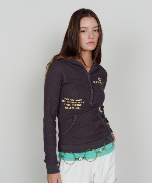 WAFFLE HOODIE BUTTON LONG SLEEVE CHARCOAL