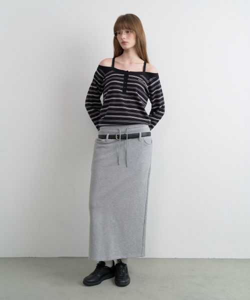 BELT SET BACK SLIT SWEAT SKIRT GRAY
