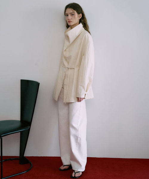 Light High-Neck Half Jacket[LMBFSPJK111]-Ivory