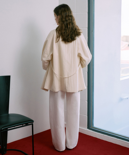 Light High-Neck Half Jacket[LMBFSPJK111]-Ivory