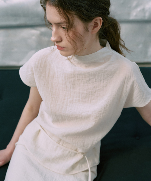 Linkle High-Neck Cap Sleeve Blouse[LMBFSPSH322]-2color