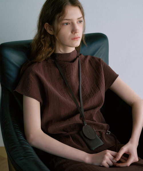 Linkle High-Neck Cap Sleeve Blouse[LMBFSPSH322]-2color