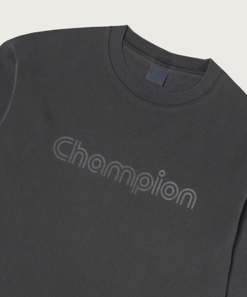 트랙 로고 루즈핏 가먼트다잉 롱슬리브 티셔츠 Charcoal