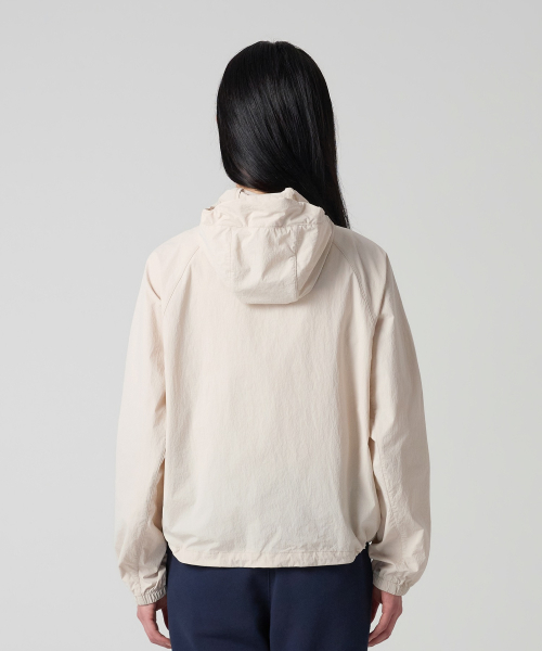 여성 스몰 C로고 후디드 윈드브레이커 Beige