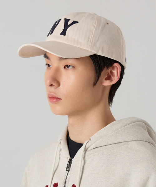 NY 아플리케 볼캡 Ecru