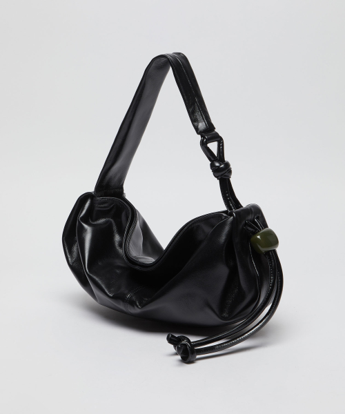 Small fling carry bag(Glossy black)_OVBAX26051GBK