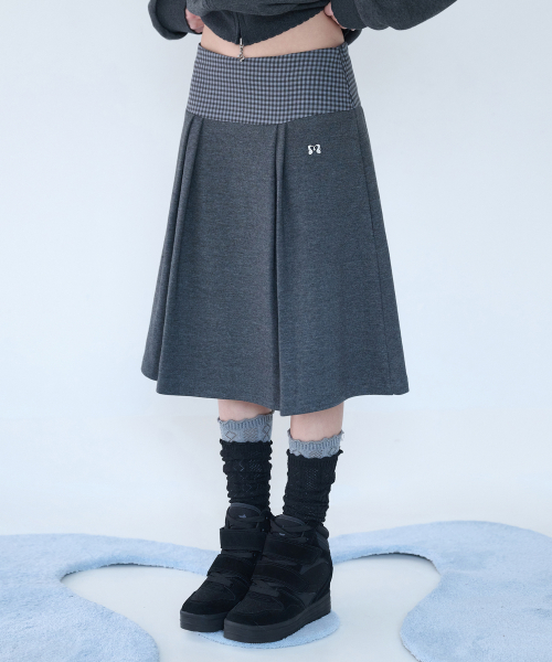MINI CHECK SWEAT SK CHARCOAL