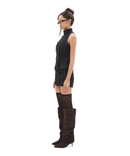 Tailored Half-Neck Button Vest [Black]