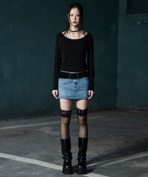 Scoop Neck L/S Tee (BLACK)