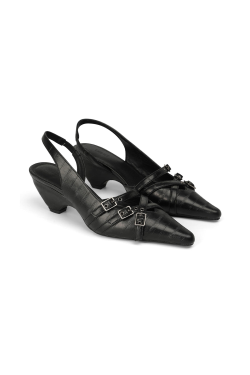 BUCKLE STRAP SLINGBACKS IN BLACK