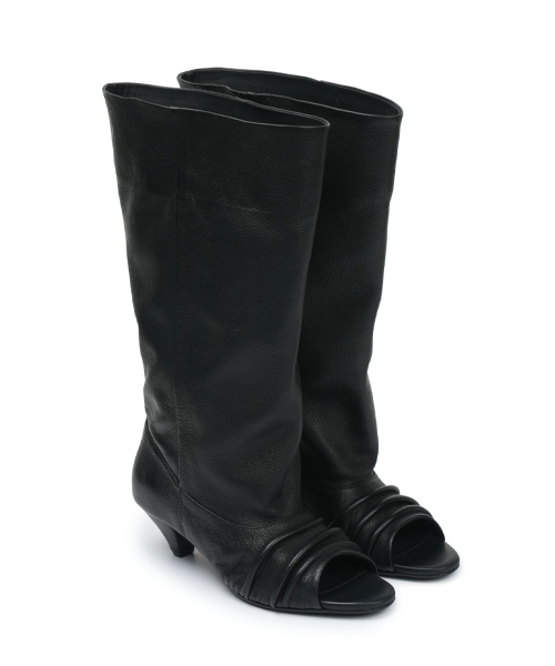 101 slouchy open toe boots / black