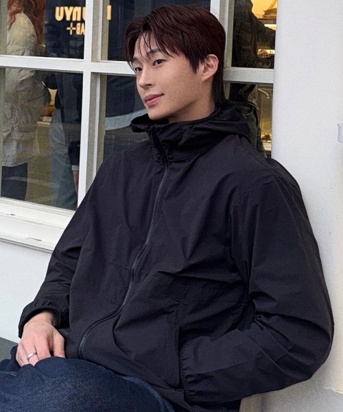 Hood Lightweight Semi-Overfit Windbreaker - 3color