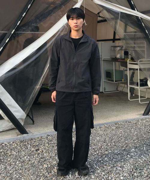 High Neck Lightweight Semi-Overfit Windbreaker - 2color