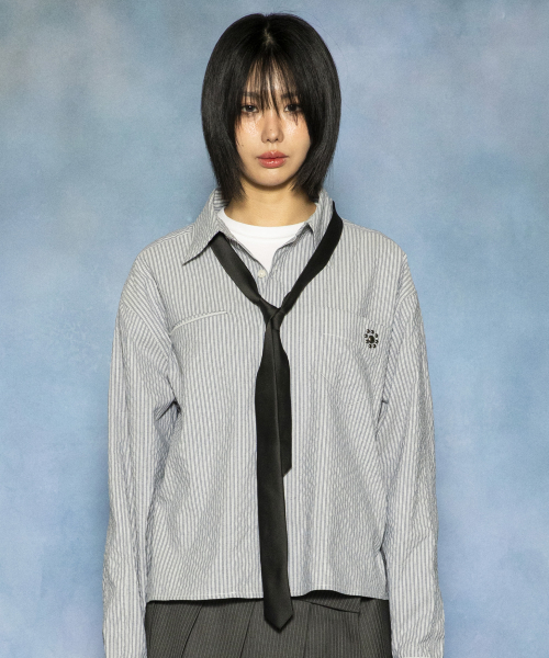 GS016 스터드 포인트 크롭 긴팔 셔츠 (GRAY)