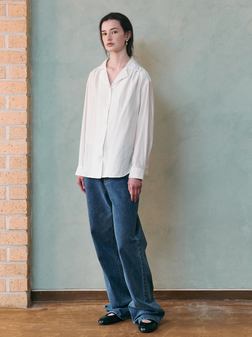 FROM retro embroidery blouse_WHITE