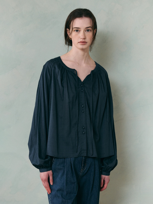 LUCIA raglan shirring blouse_NAVY