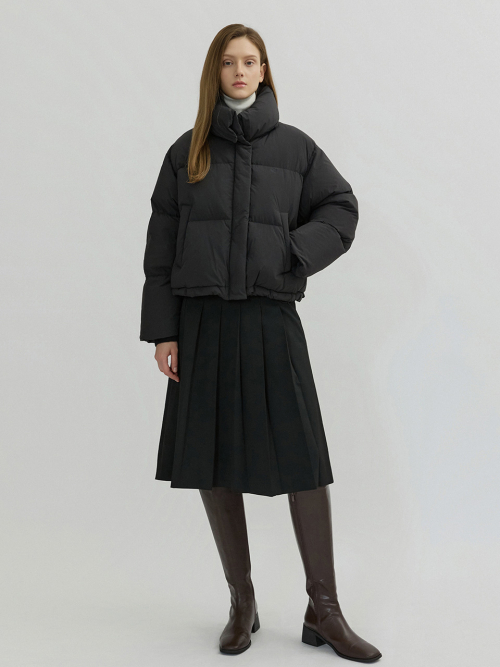 Folded Collar Short Down Padding Black AT5JUF056BK