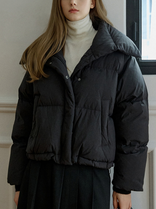 Folded Collar Short Down Padding Black AT5JUF056BK
