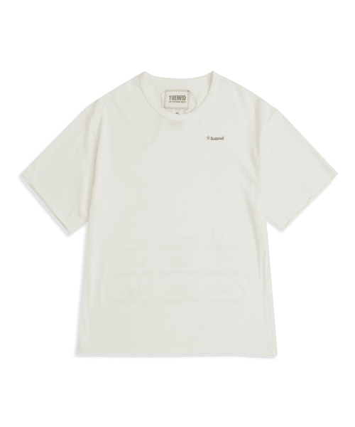 Tuewid summer shake souvenir tee in white