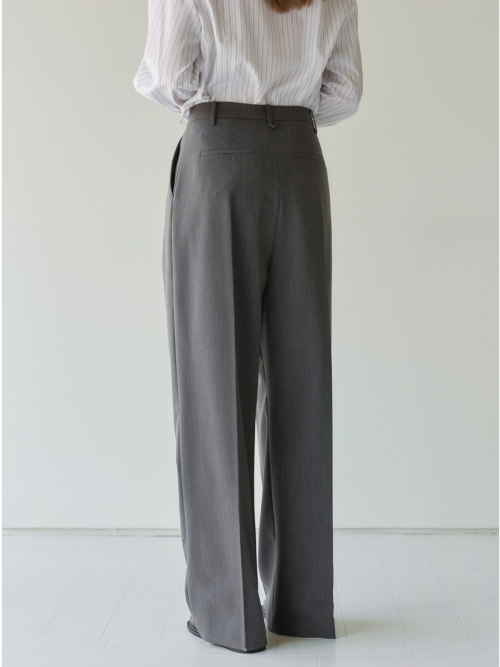 Classic Two-Tuck Wide Slacks Grey AT6PAA027GE