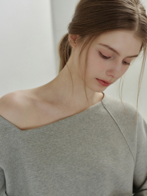 Loosefit Boat-neck Sweatshirt Grey AT6TSA021GE