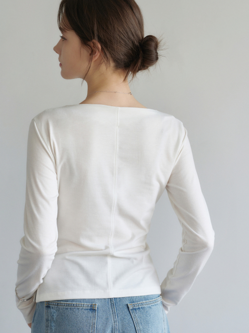 Boat-neck Soft Drape Shirring T-shirt White AT6TSA018WT