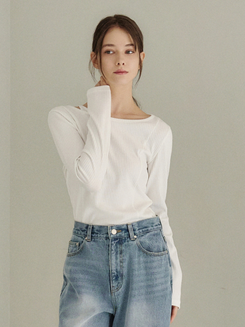 Boat-neck Layered T-shirt White AT6TSA019WT
