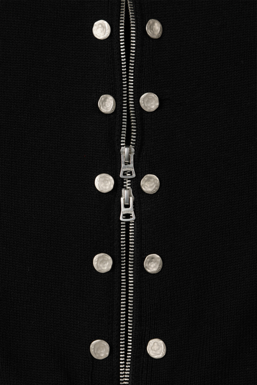 HIGH-NECK STUD KNIT OUTER IN BLACK