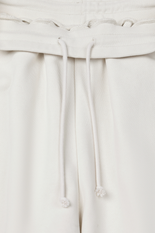 GERMAN LETTERING SWEATPANTS IN IVORY