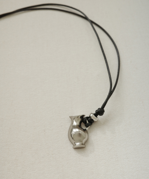 Printemps Vase Pendant Necklace