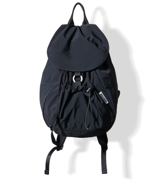 Dewdrop Backpack_Black&White