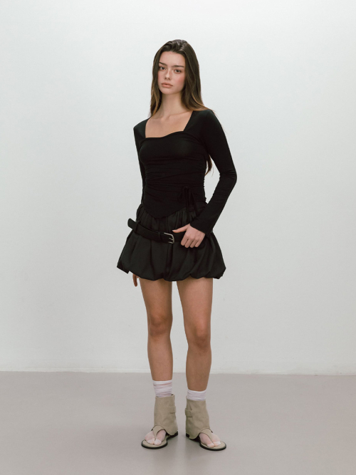 NEUTRAL STRAP T-SHIRT / BLACK