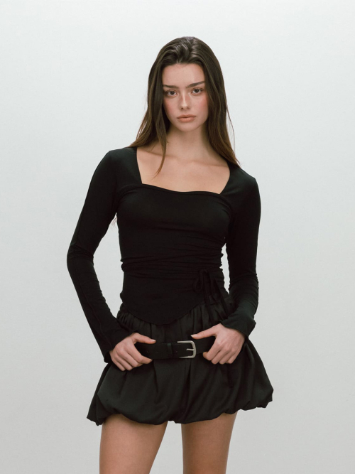 NEUTRAL STRAP T-SHIRT / BLACK