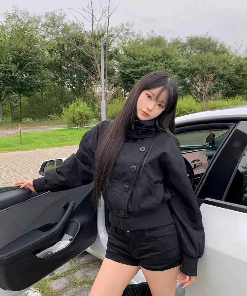 Beren High-neck Bomber jacket (Black)