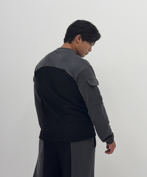 배색 아노락 맨투맨