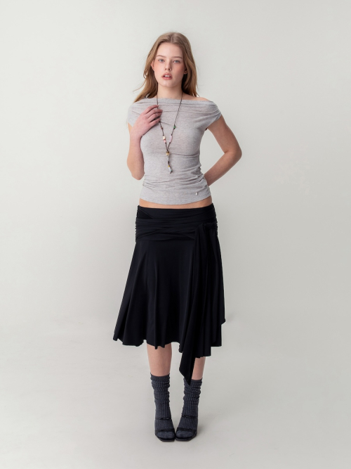 DRAPED WAVE SKIRT (BLACK)