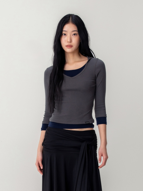 3/4 LAYERED CONTRAST HOODIE (DEEP CHARCOAL)