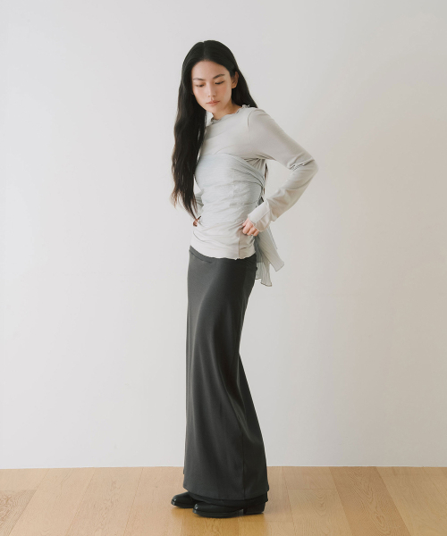 DOUBLE LAYERED SHIRRING MAXI SKIRT, CHARCOAL