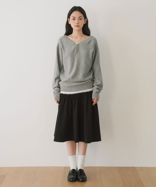 SHIRRING FLARE MIDI SKIRT, BLACK