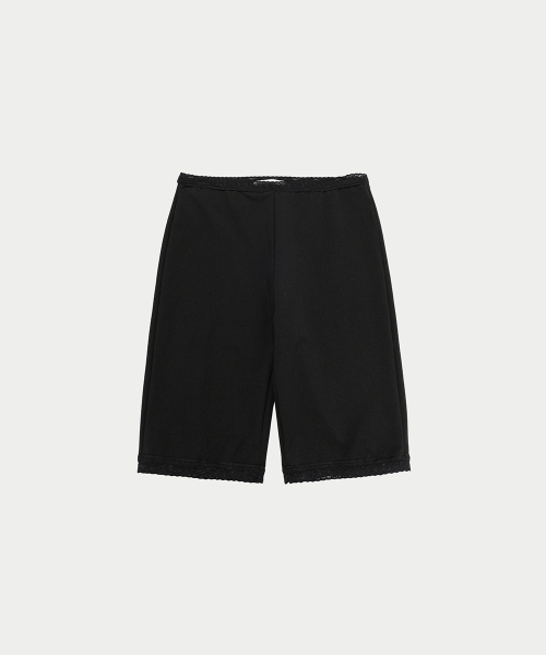LACE TRIM BIKER SHORTS, BLACK