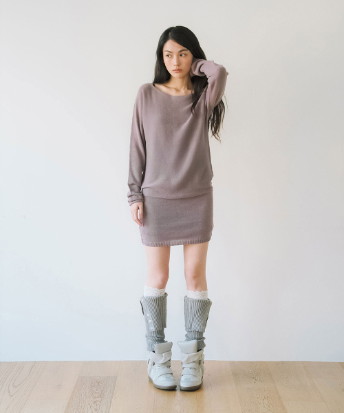 SIDE BUTTON CURVED KNIT DRESS, DUST PINK