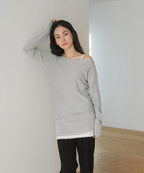 SIDE BUTTON CURVED KNIT DRESS, LIGHT GREY