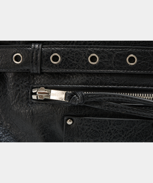 Belt Eyelet Strap Cross Mini Bag (Black)