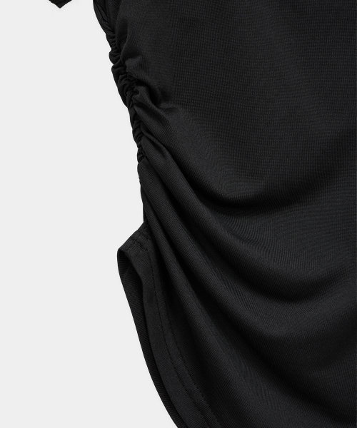 Modern Square Shirring Tee (Black)