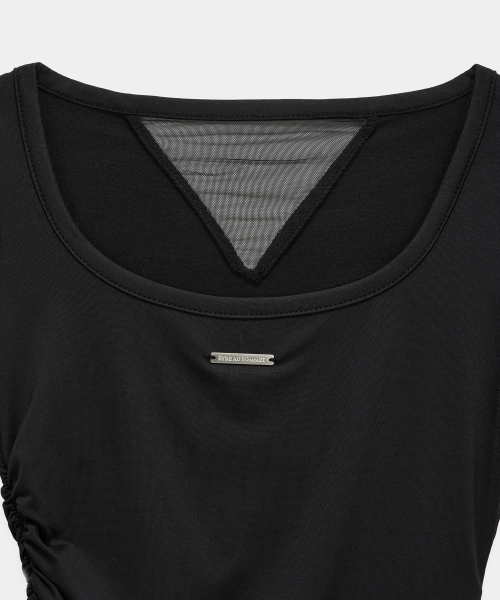 Modern Square Shirring Tee (Black)