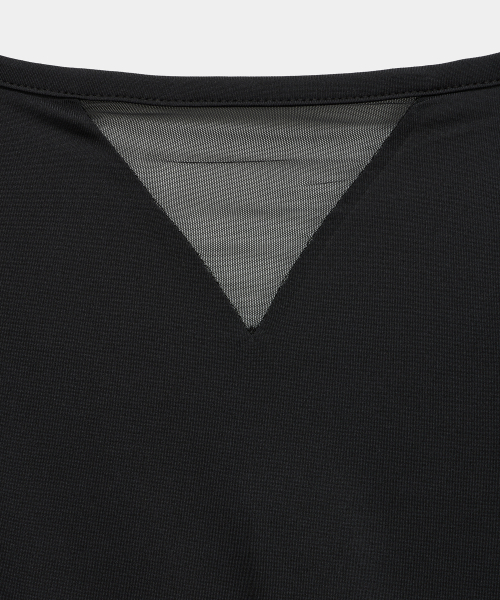 Modern Square Shirring Tee (Black)