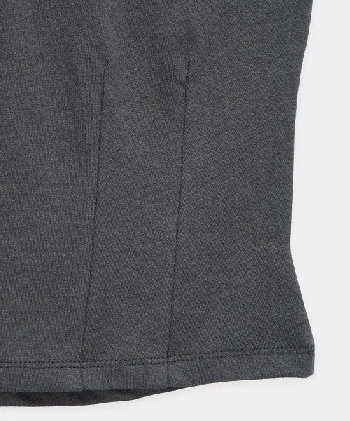 Dart Line V-Neck Slim Top (Dark Gray)
