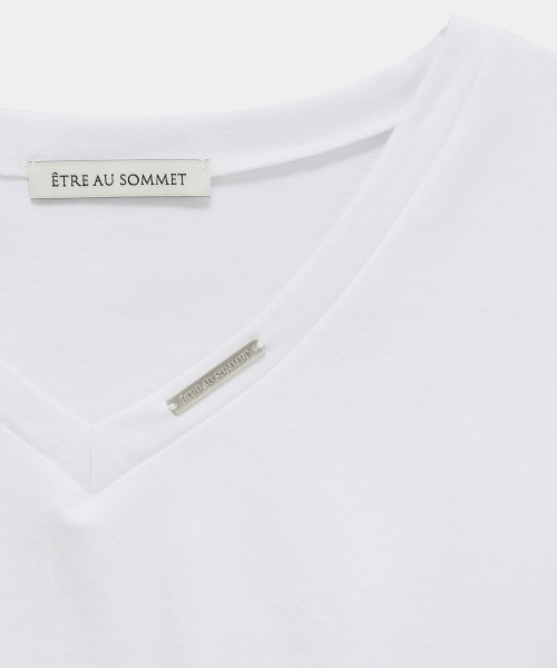 Dart Line V-Neck Slim Top (White)