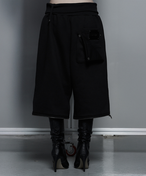 Zipper 2-Way Double Knee Bermuda Wide Pants (Black)